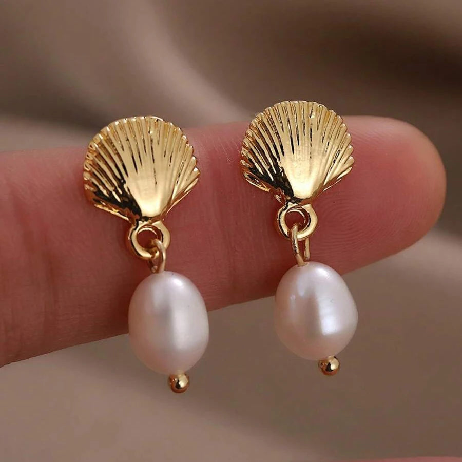 Pearl Shell Earring